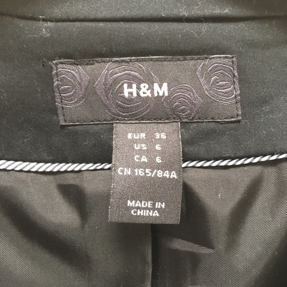 Vest - Picture 3 of 5